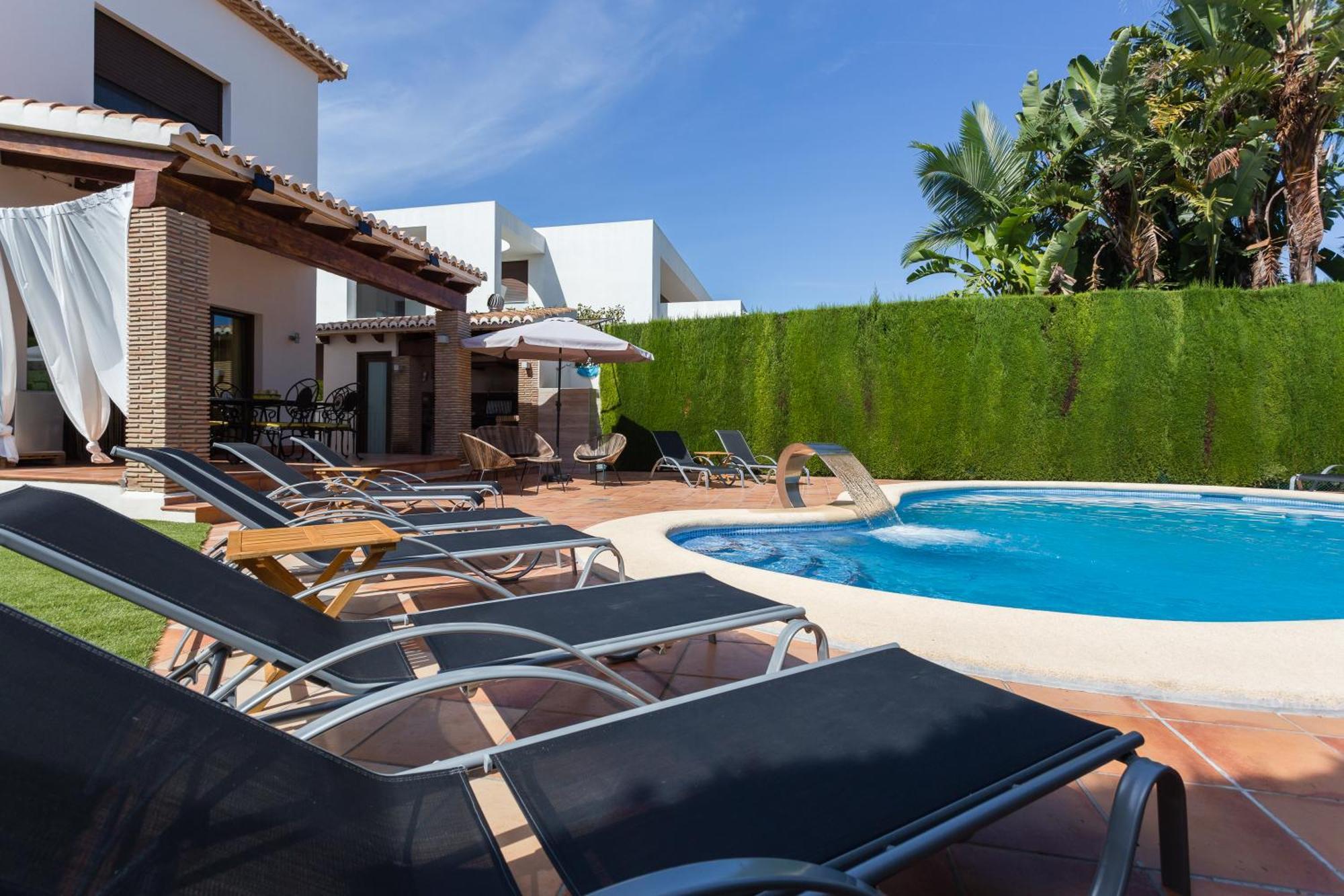 Resort Villa Luny Gandie Extérieur photo